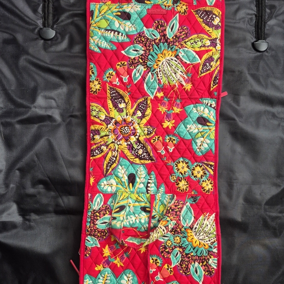 Vera Bradley Red Floral Travel Bag - Picture 5 of 8